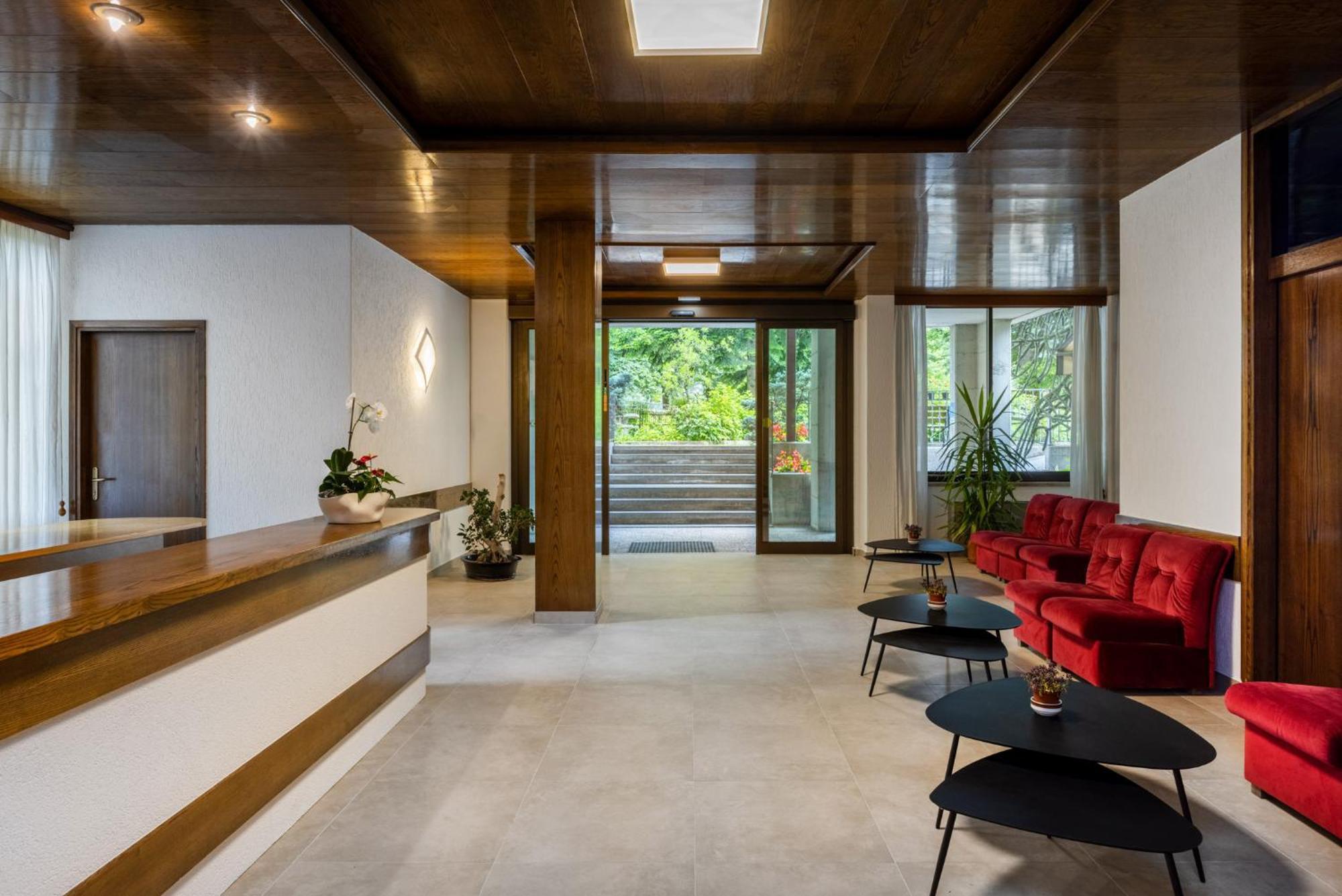 Garden House - Hotel Sport Levico Terme Buitenkant foto